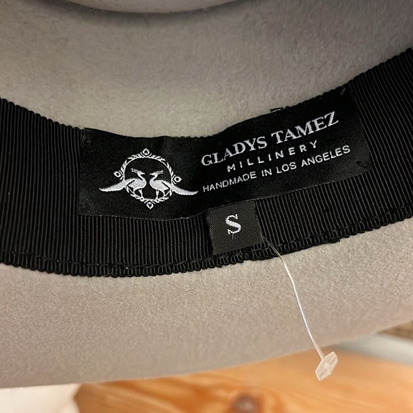 GLADYS TAMEZ NWOT Saint Marie Felt Hat In Light Grey- Size S‎ main image 12